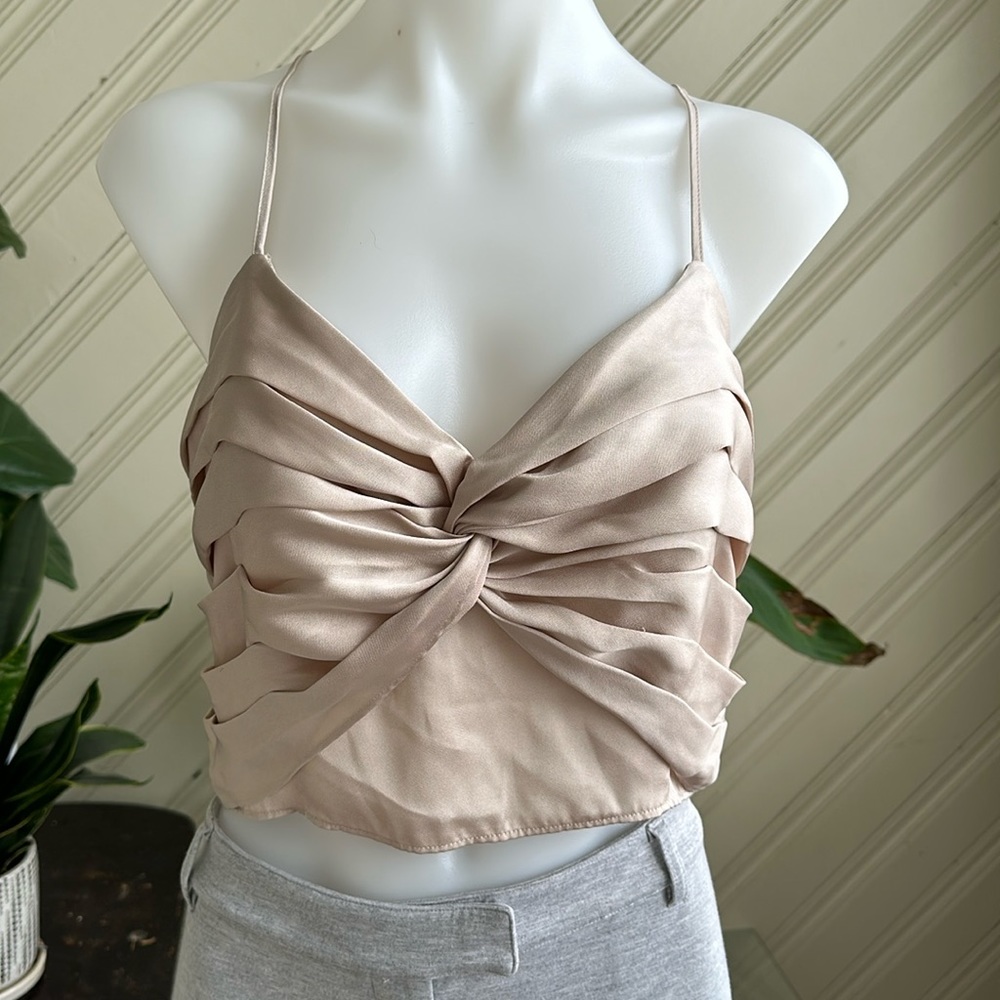 NWT Express Twist Front Cropped Cami Large